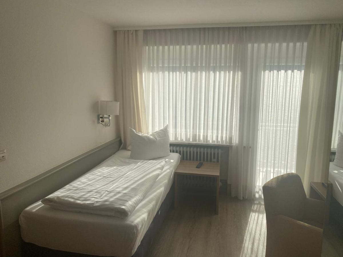 Bodenseehotel Krone & Gaestehaus 보드만루드비히샤펜 외부 사진