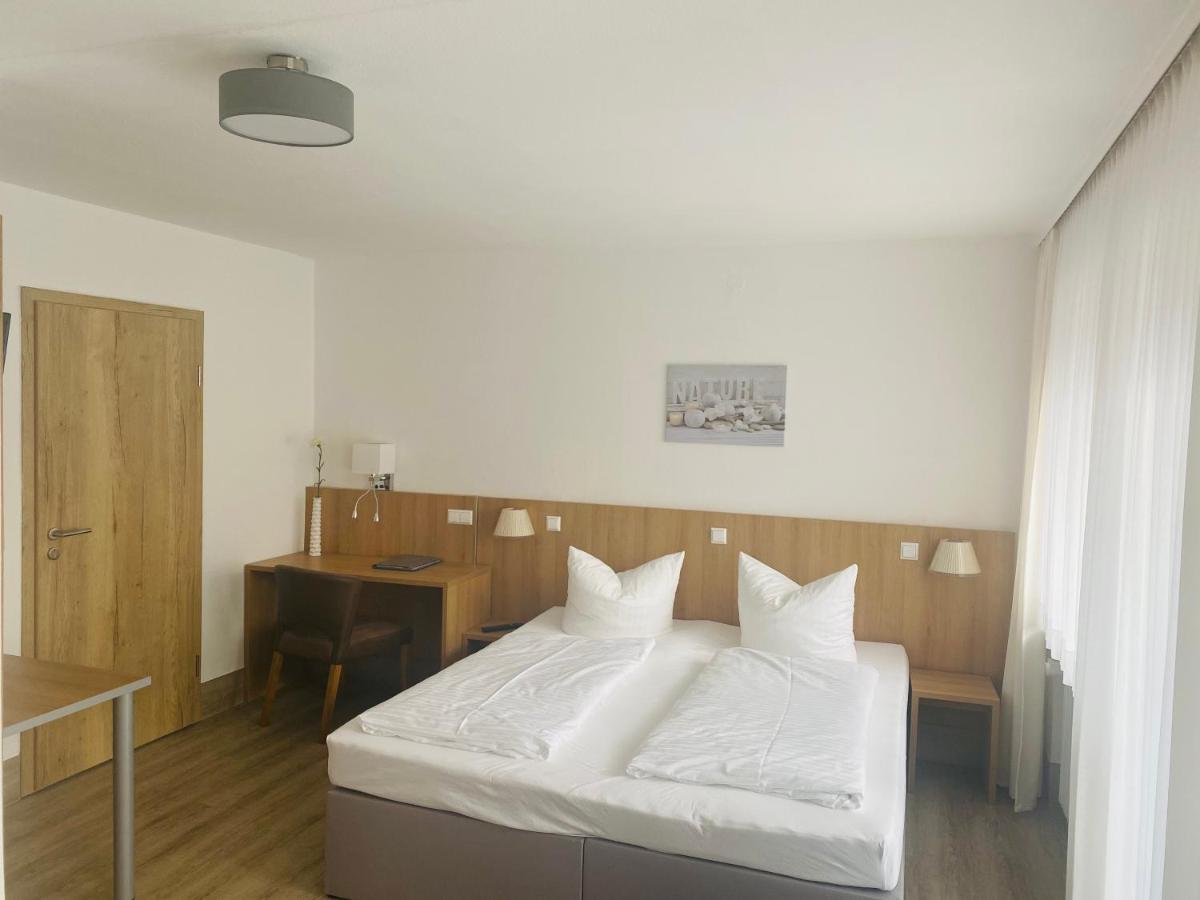 Bodenseehotel Krone & Gaestehaus 보드만루드비히샤펜 외부 사진