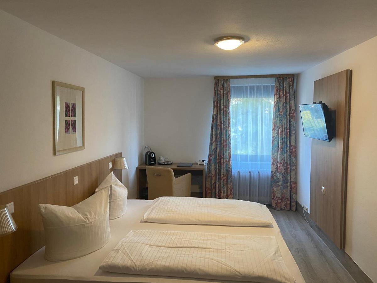 Bodenseehotel Krone & Gaestehaus 보드만루드비히샤펜 외부 사진